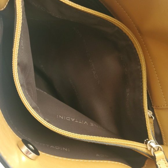 Adrienne Vittadini Womens Tan Leather Flap Snap Classic Shoulder Handbag Purse - Picture 5 of 15